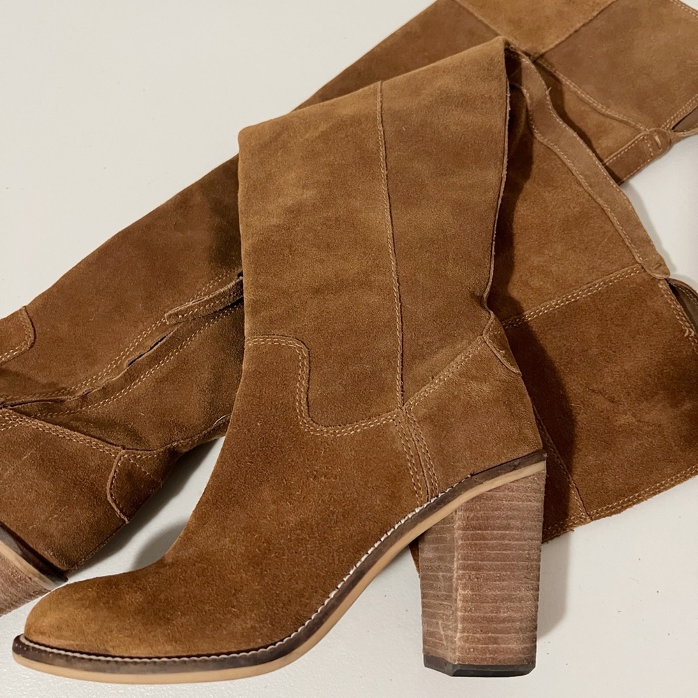 Steve Madden Tan Suede Heeled Boots